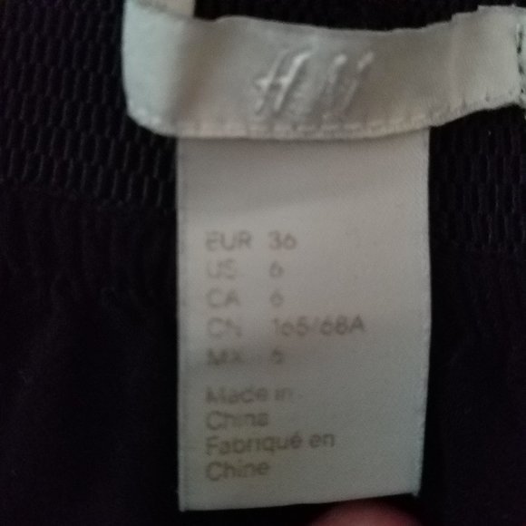 H&M Black & Olive Stripe Elastic Waist Shorts Bundle, 6 - Picture 3 of 7